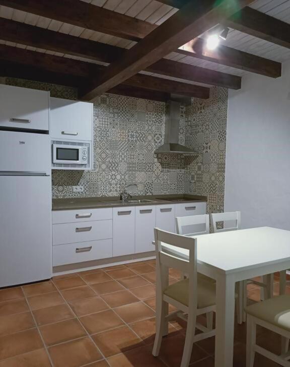 Bella Vista Apartment *